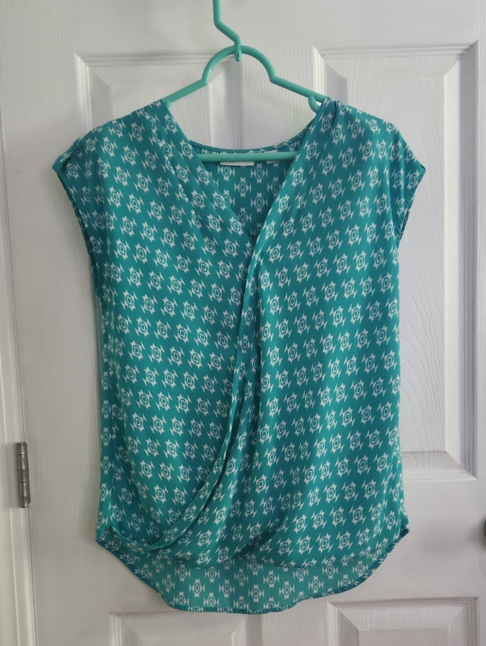 NY&Co Teal Printed Cap-Sleeve Wrap Front Top Small